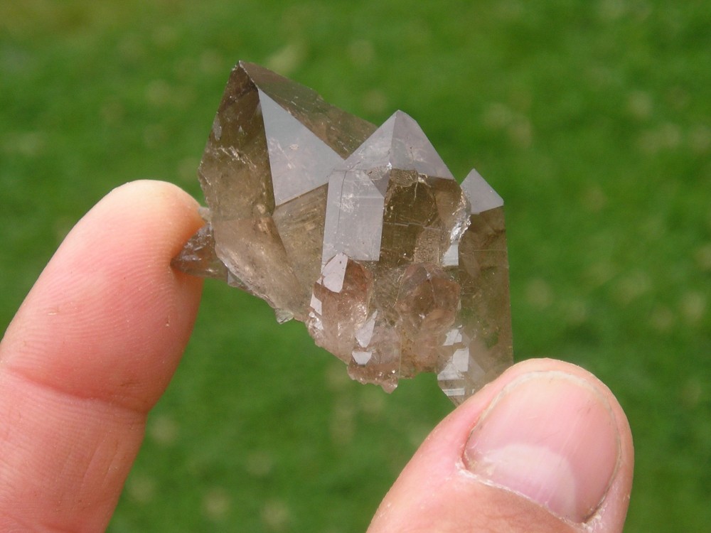 Quartz_fum__flottant__Pierre_Joseph_A.jpg