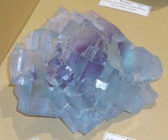 Plus d’informations sur « Fluorite du Beix »