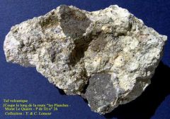 Tuf volcanique - Cinérite (Cantal)