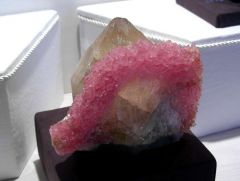 Superbe Quartz rose cristalisé