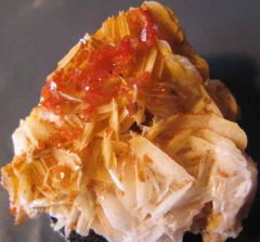 Baryte et Vanadinite