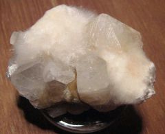 Okénite et Apophyllite