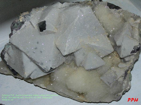fluo octaédres décimétriques Marsanges