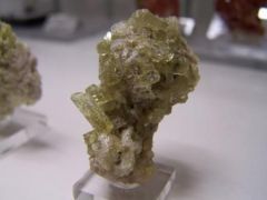 Vésuvianite