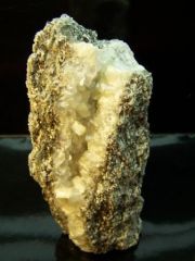 Stilbite sur gneiss