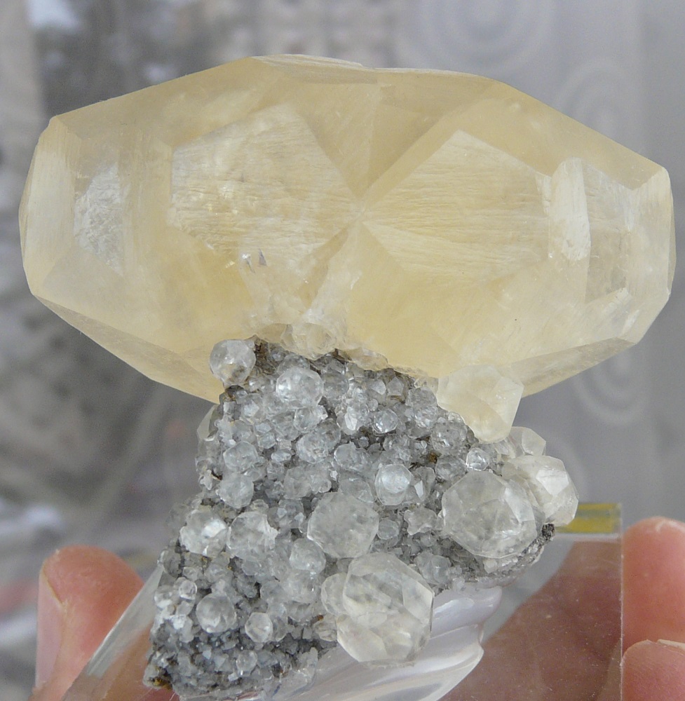 Calcite, mine de Trèves, Cévennes, Gard, Languedoc Roussillon, France.