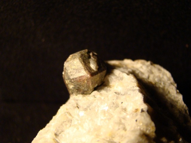 post-10127-0-95169200-1339143530_thumb.j