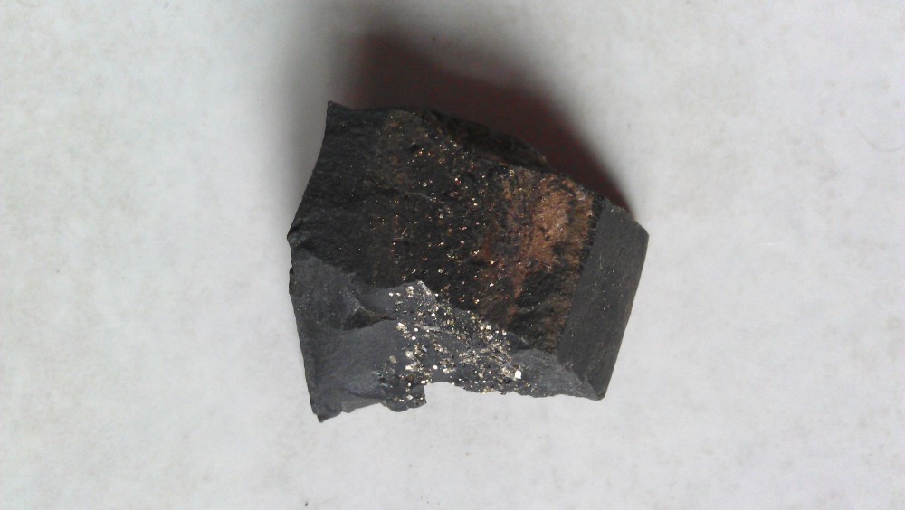 Inclusion pyrite 1 (Magland).jpg