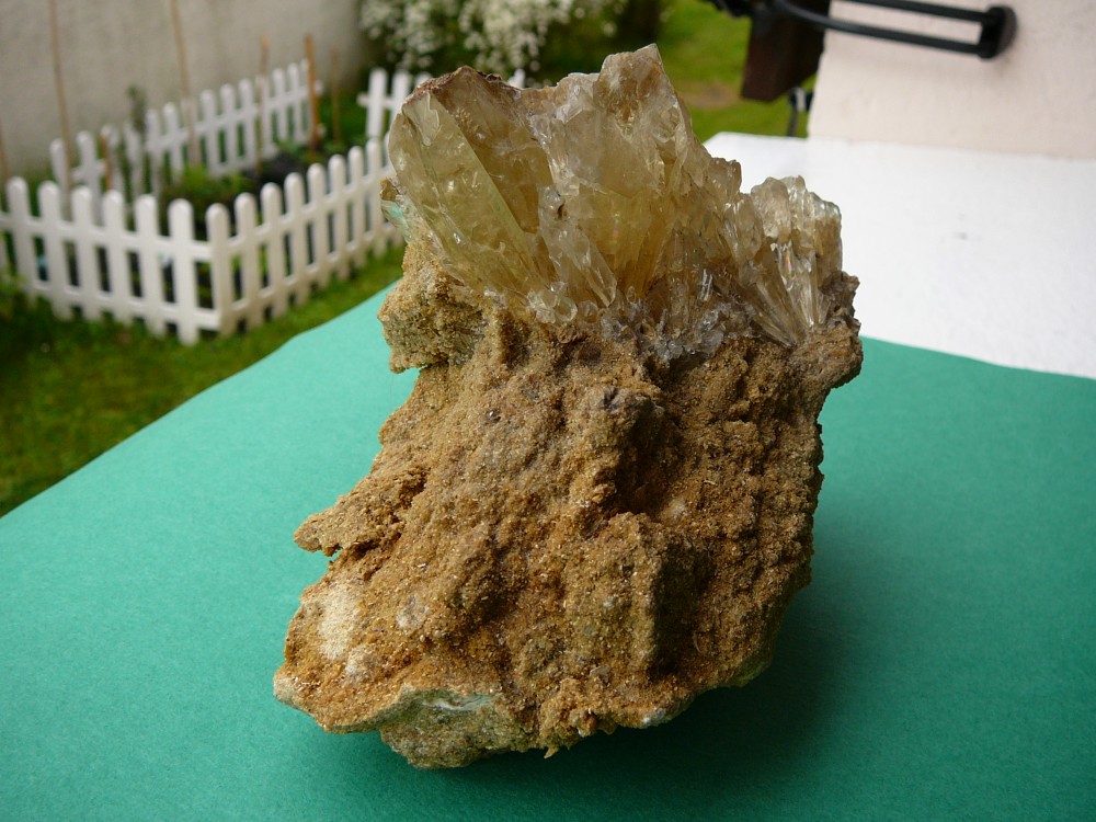 Aragonite miel Estang Gers France 1.JPG