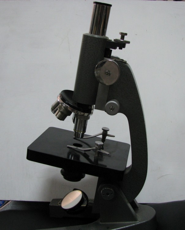 microscope.jpg