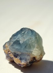 Octaèdre fluorite ( La Barre 63)