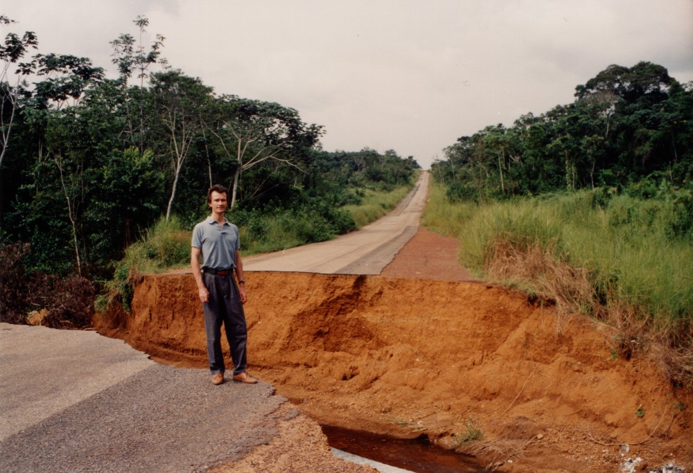 Site des stromatolites microfossilifères.jpg