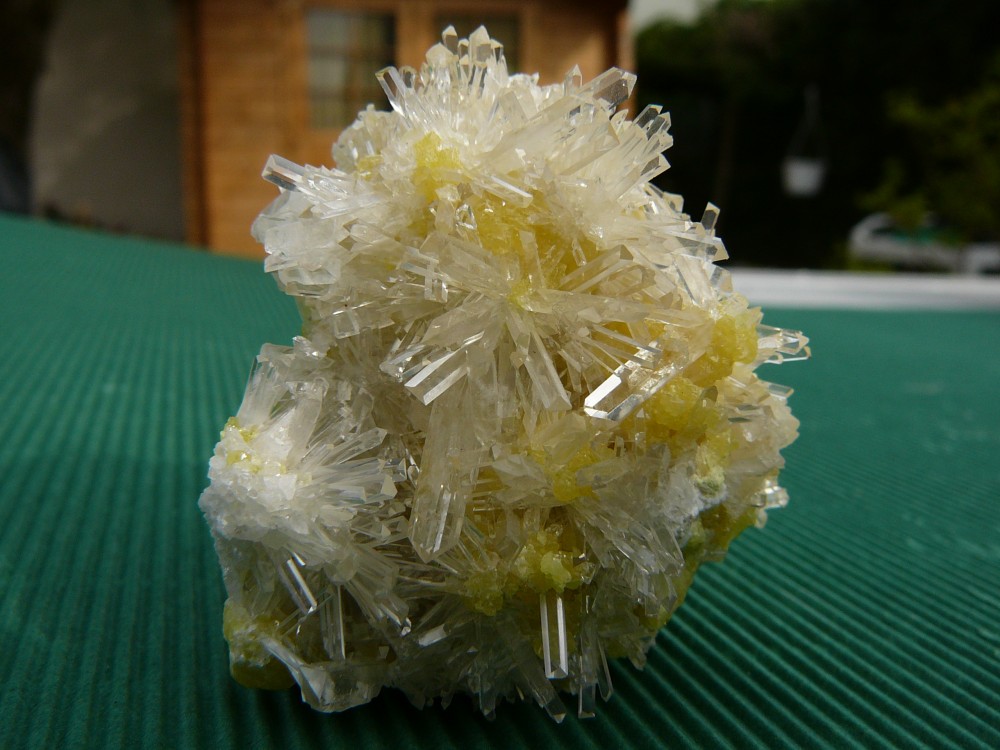 Celestite diamant sur Soufre  Machow 1.JPG