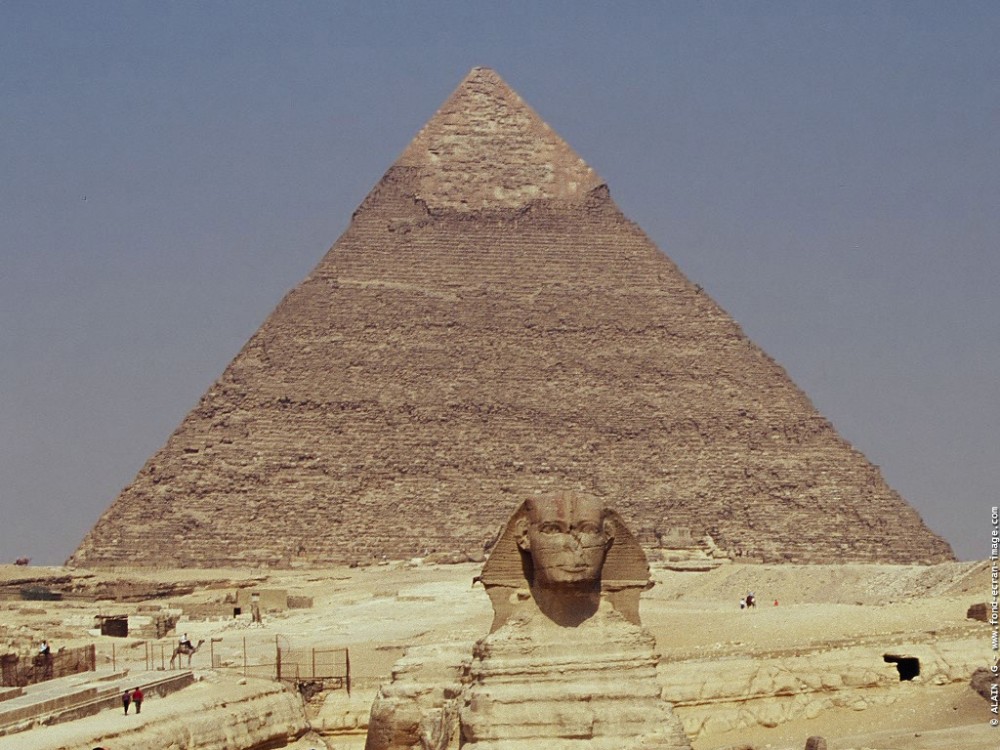 pyramide_04.jpg