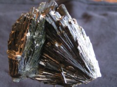 Epidote Pérou.JPG