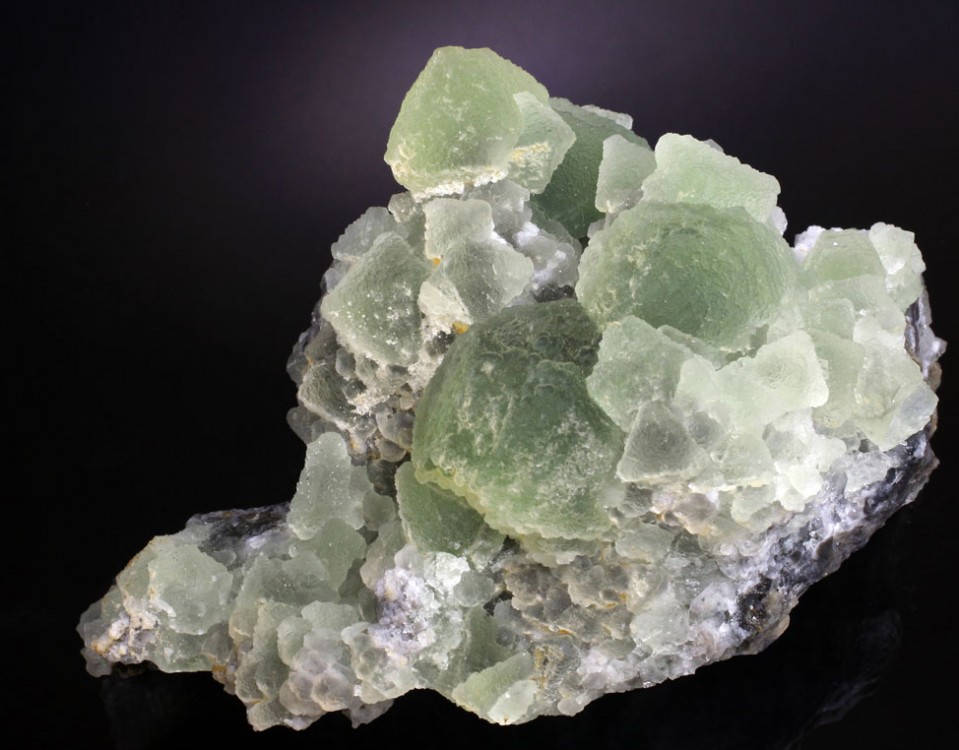 Fluorite-Russe.thumb.jpg.6646c6f0ed164b90668c514aba96fab0.jpg