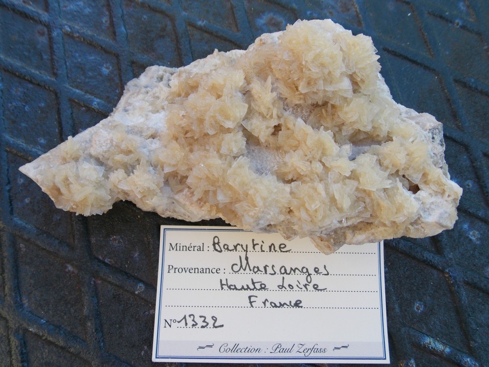 baryte2.thumb.jpg.55e03a48eec71ced9a13e6a6b5094e6a.jpg