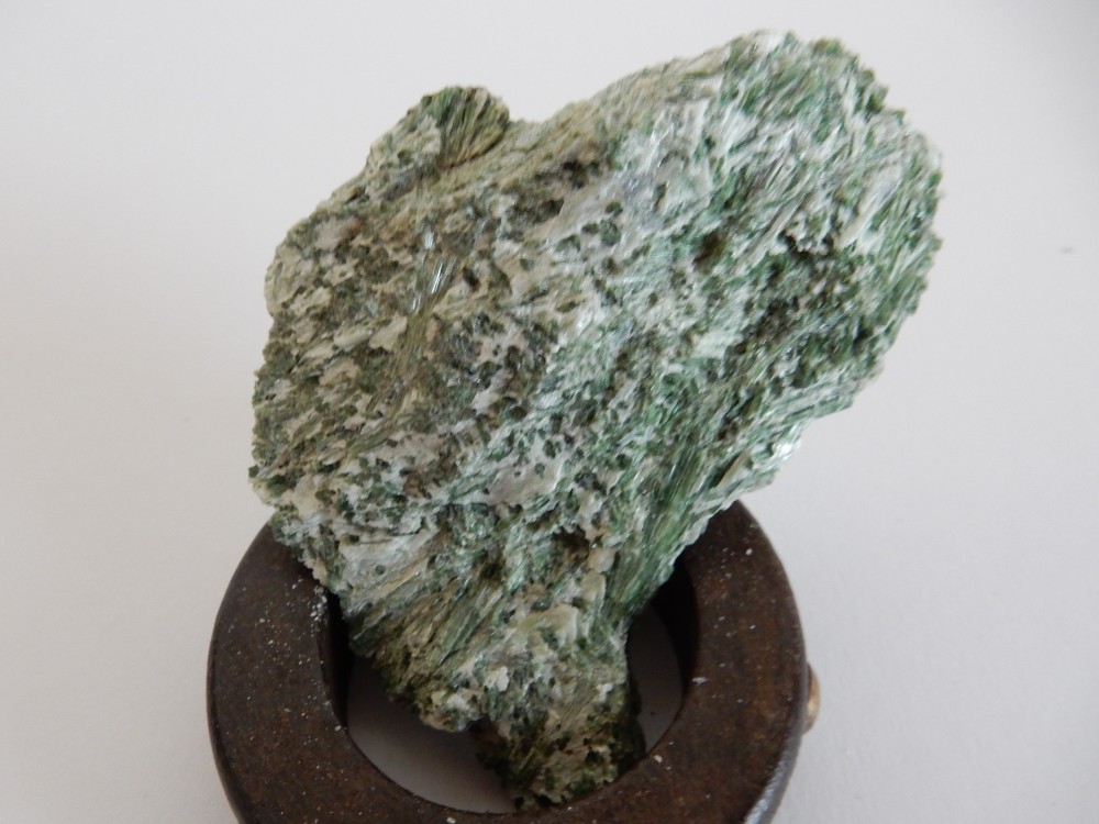 Actinolite #106.JPG