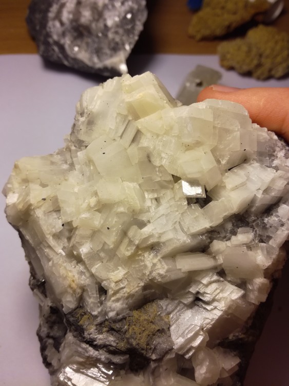 calcite1.thumb.jpg.da157340a4ca3968f5803d48a09d38ff.jpg