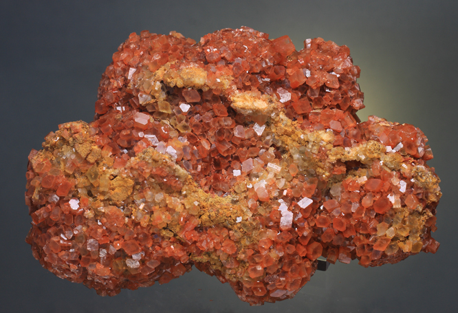 Aragonite-maroc-2.jpg.7701ad5743856474a1e020a222bf96bf.jpg