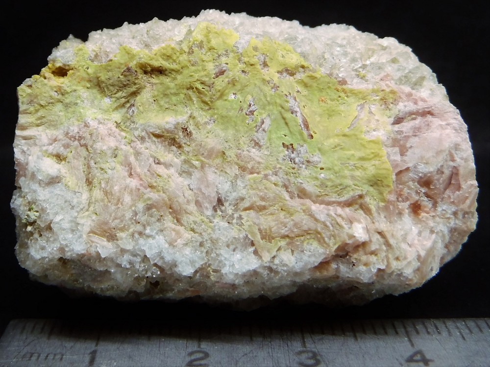 59e9e768b883b_mDSCI1782-Pyromorphite-Sortiedu21092017AllignyenMorvan..thumb.jpg.03f3f39451be3599c0329302c4dccc35.jpg