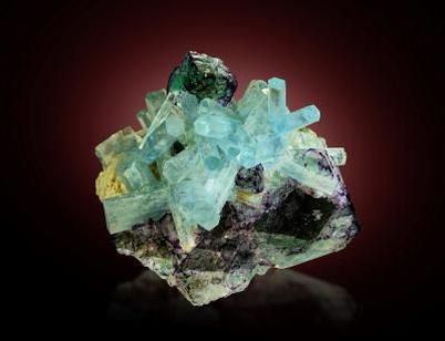 aigue-marine-fluorite-erongo-namibie.jpg