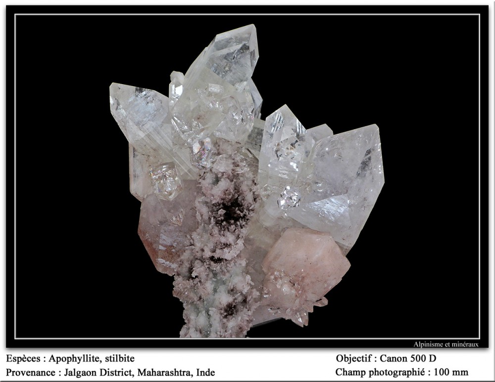 mineral-apophyllite-jalgaon-inde.jpg