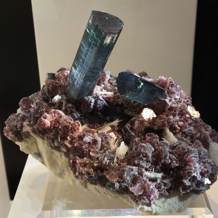 tourmaline-bresil-mineral.JPG