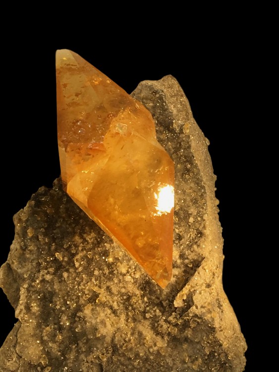 -calcite-elmwood-tennessee- mineral-usa.jpeg