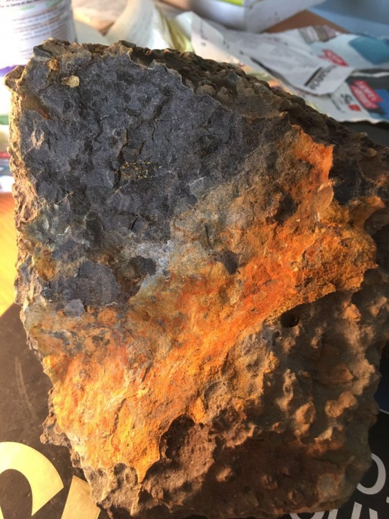 meteorite cassure 2.jpg
