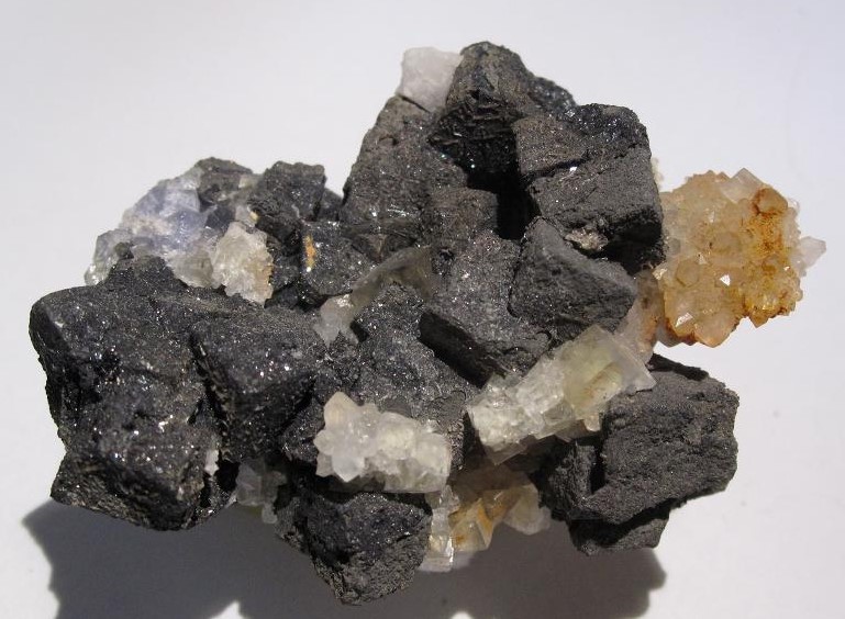 galene-galena-mineral.jpg.4b1edc2f45479972414d9e6c1fafc166.jpg