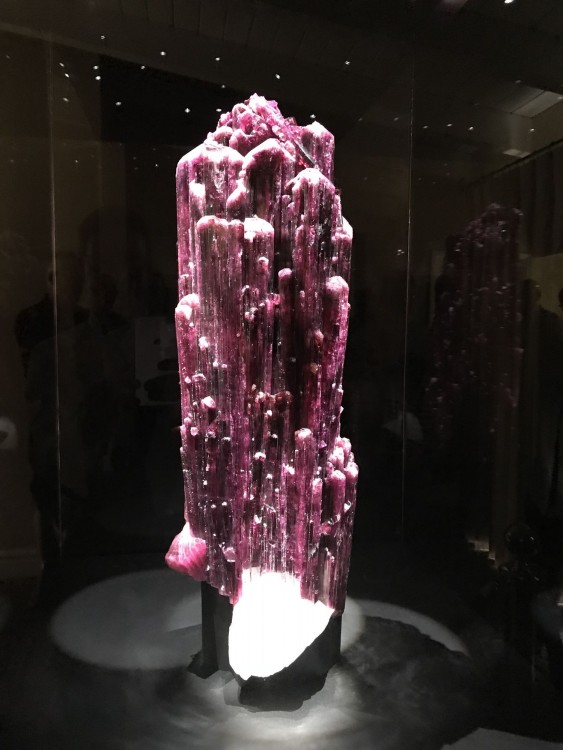 -tourmaline-elbaite-rubellite-jonas-mine-itatiaia-2.JPG