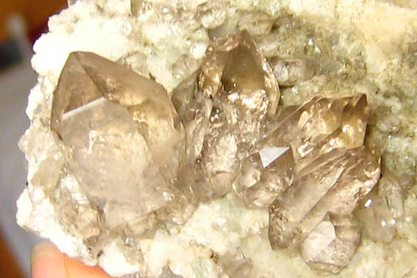 -cristal-quartz-chamonix-haute-savoie.png