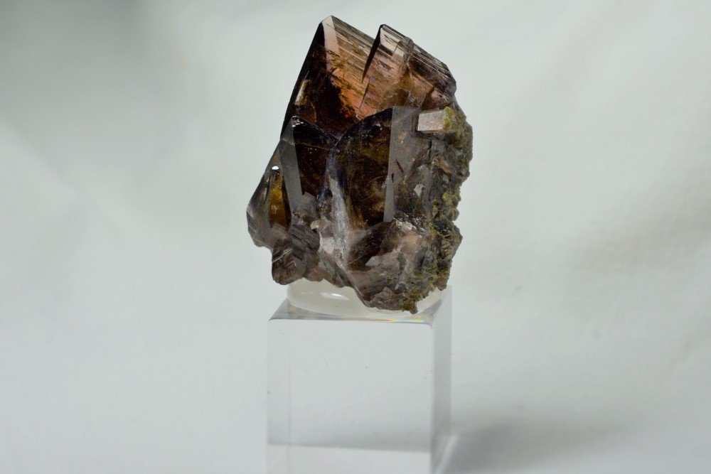 Axinite (Armentier, oisans, France) 1.JPG