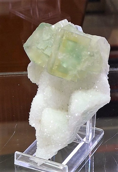 -fluorine-mine-avellan-var.jpg