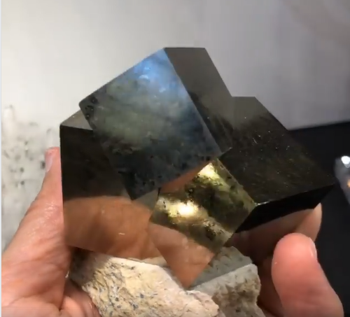 -pyrite-navajun-espagne-1.PNG