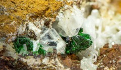 Cérusite et malachite