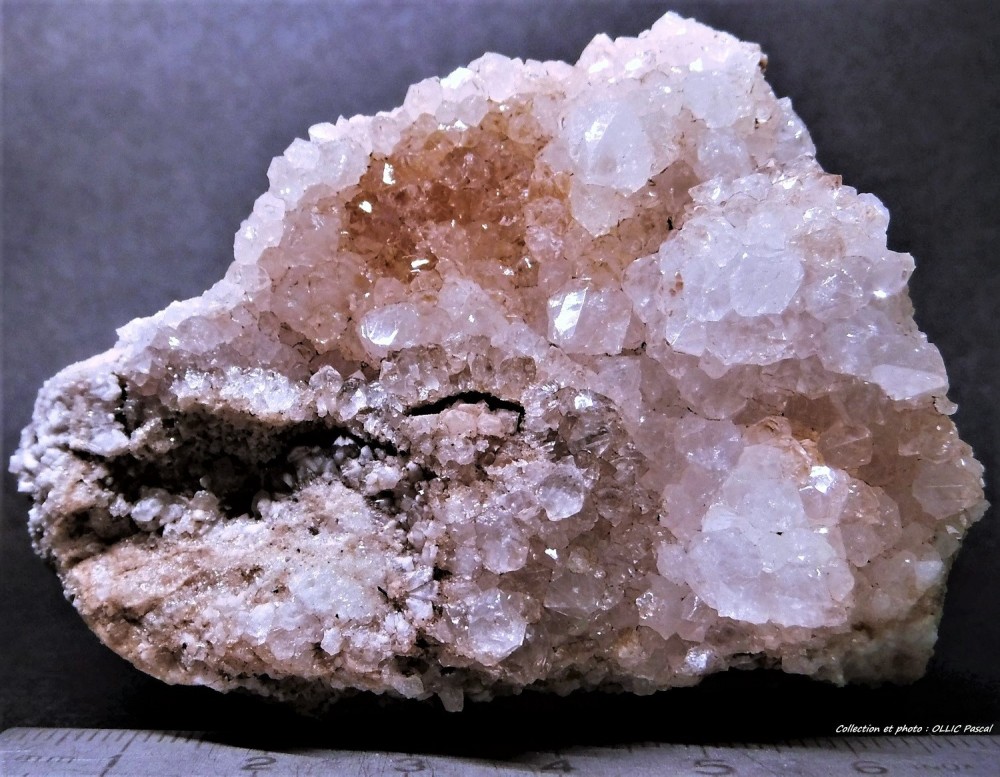 1068695064_(4)1-84-Quartz-Sortiedu10aout2019.ArgentolleSaneetLoireFrance..thumb.jpg.e2fe5f967c395f1ff0c9a10a93ea017e.jpg