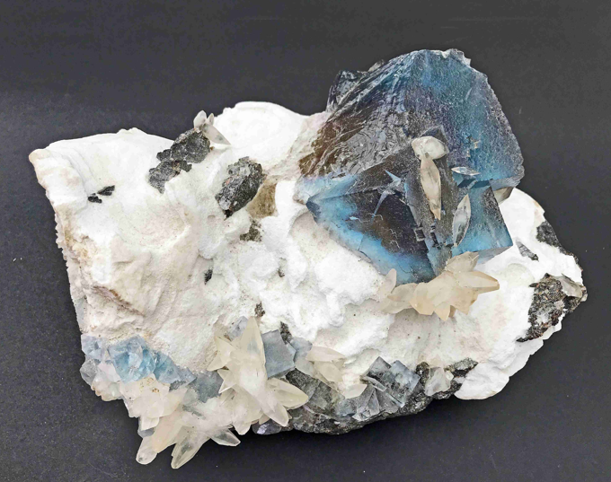 mineral-dijon-2.PNG