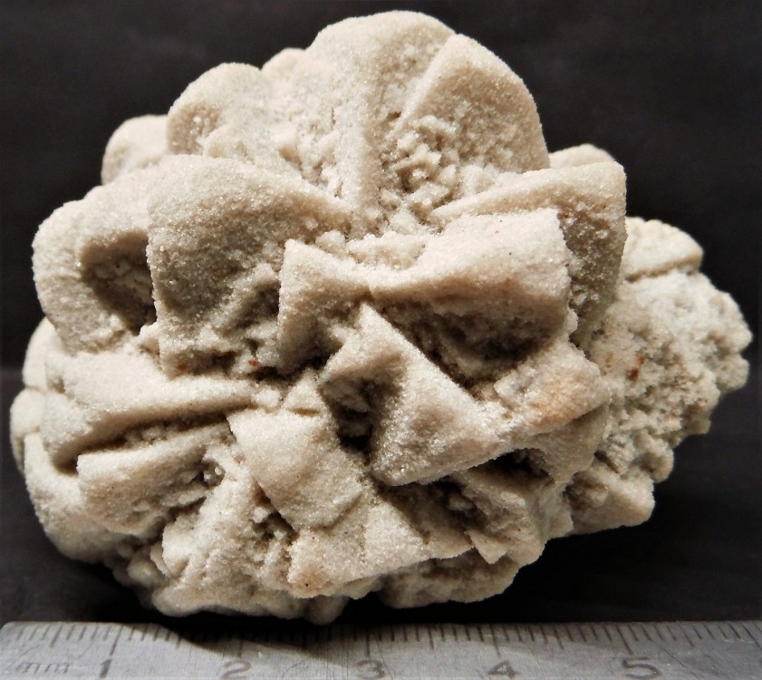 394003896_(5)148-Calcite-FontainebleauSeine-et-MarneIle-de-FranceFRANCE.thumb.jpg.501b3e38f0aaea920f9f9b0bc4356109.jpg