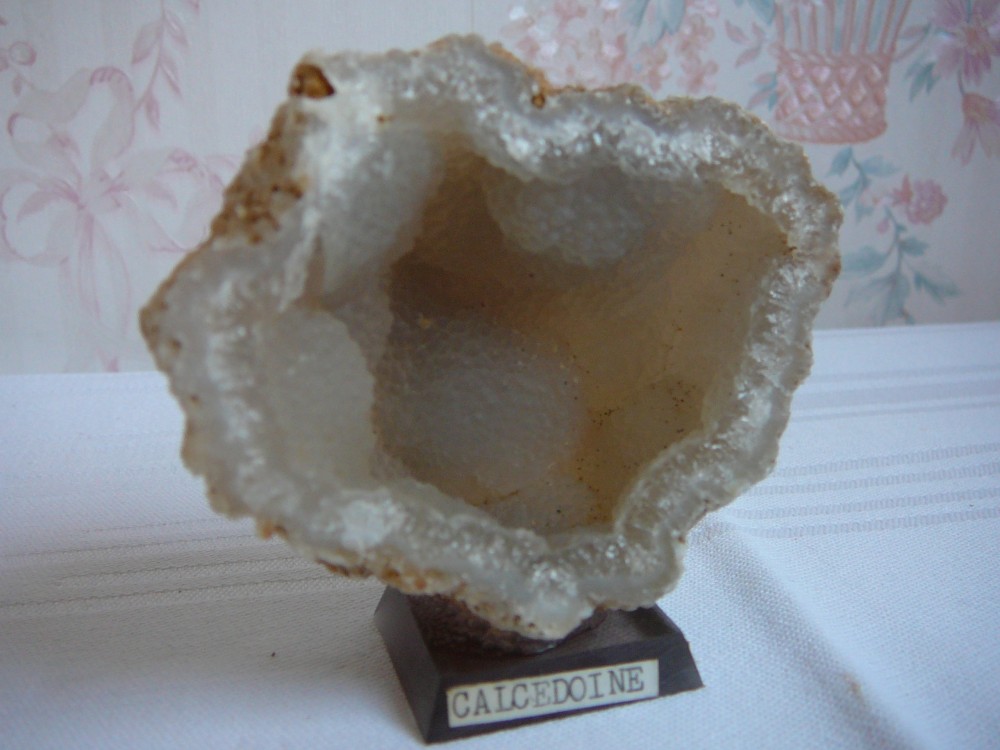 Quartz Calcédoine La Roche Posay Vienne France 9.JPG