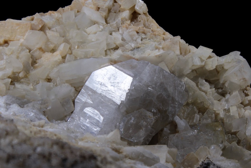 LF9-Quartz5cmCalcite.JPG