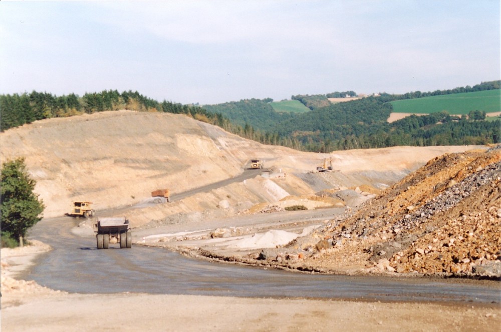 MONTROC 199X-0015.jpg