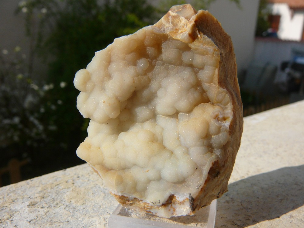 Quartz Calcédoine bleue Pannanges Bélâbre Indre France 3.JPG