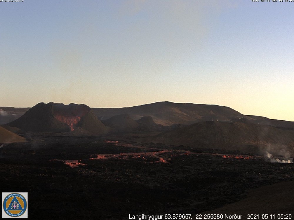 webcam_langihryggurN_20210511_0520.thumb.jpg.f44dfc513ea0090dbf5205d5b60cecaa.jpg