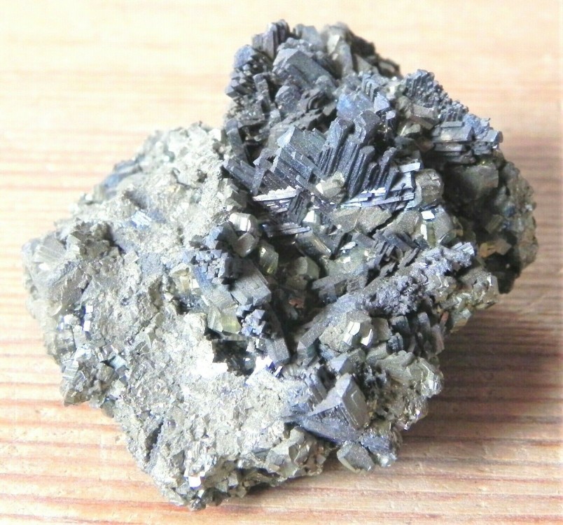 julcani arsenopyrite.jpg