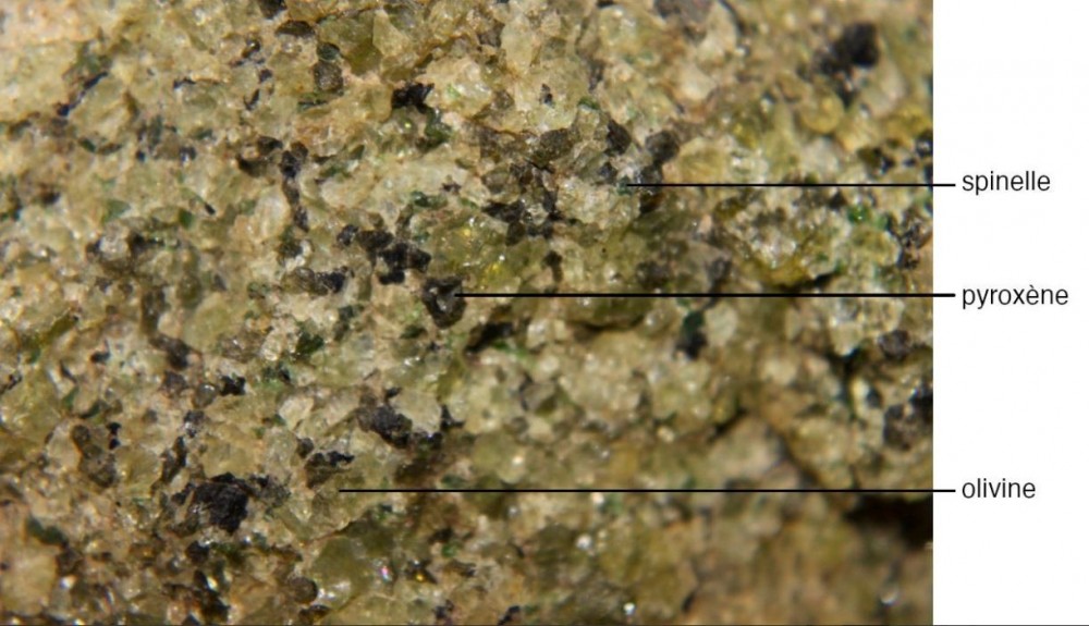 1961209295_Captureperidotite.thumb.JPG.e8699939c2fba13dd0f84ed9f4228b15.JPG
