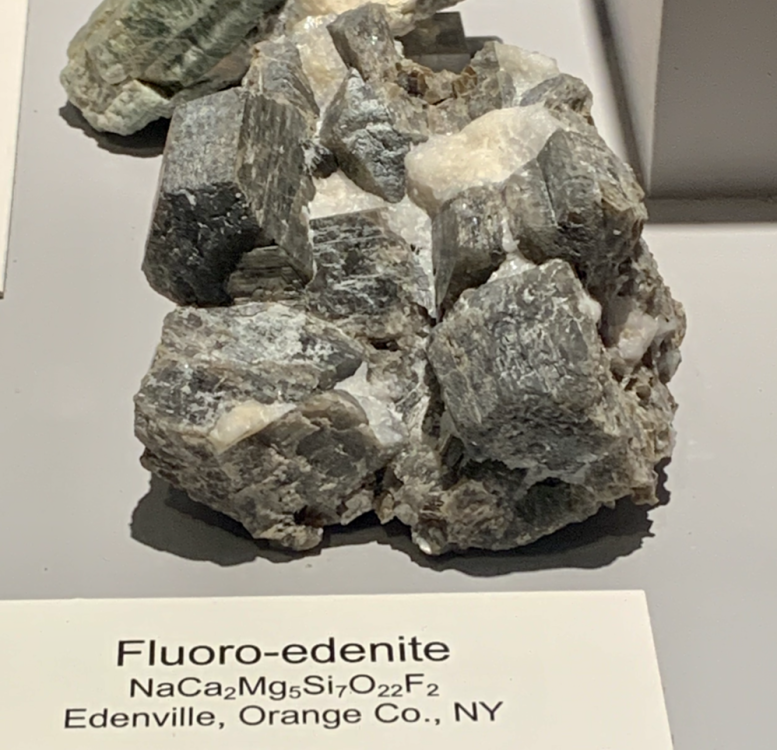 Capture d’écran 2021-12-20 à 03.03.47.png