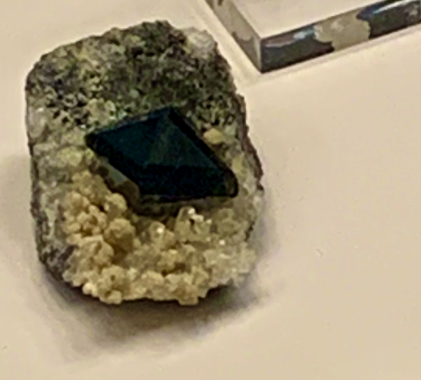 Capture d’écran 2021-12-12 à 03.06.17.png