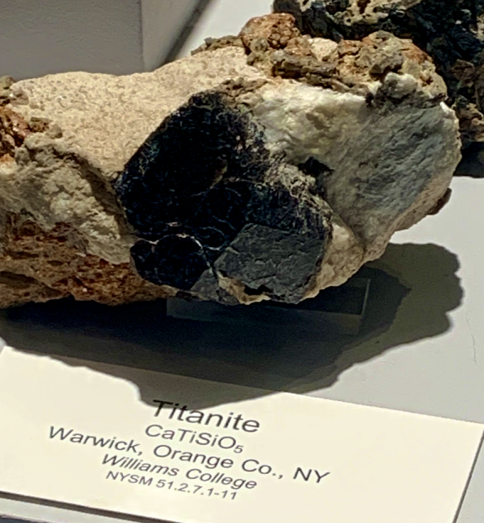 Capture d’écran 2021-12-20 à 03.02.31.png